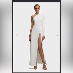 MILLA White long sleeved dress with sharp shoulder cut